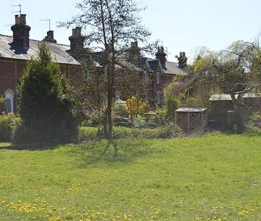 3 bedroom cottage to rent - Photo 3