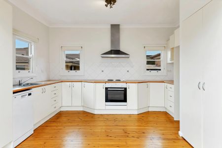 Delightful Family Home in Sought-after Location - Photo 4