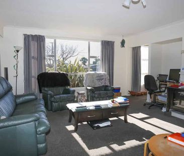 BISHOPDALE- 3 BEDROOM PLUS STUDY - Photo 3