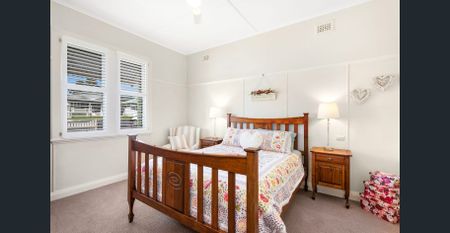 Experience Style, Space, and Convenience - Photo 2