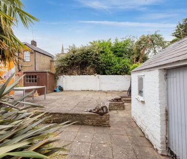 1 bedroom apartment to rent - Photo 4