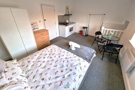 1 bedroom house to rent - Photo 3