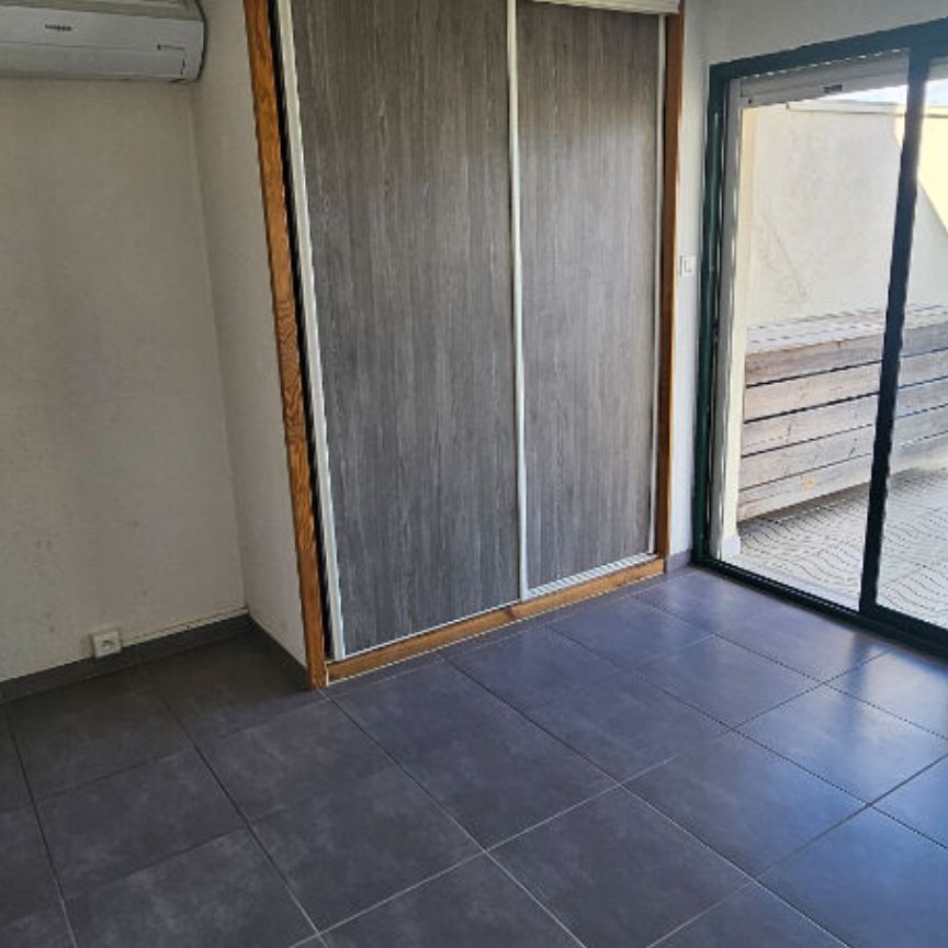 A louer T2 BIS PORT-LA-NOUVELLE - Photo 1