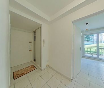 Location Appartement 1 pièce 35m² - Photo 4