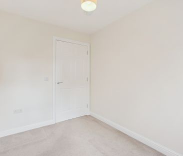 Erskine Street - Photo 2