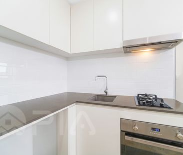 4.07b/20 Dressler Court Merrylands - Photo 3