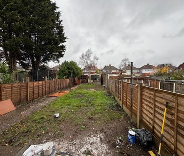 3 bedroom House To Let - Photo 3