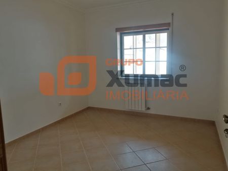 Moradia T4 em Leiria - Photo 2