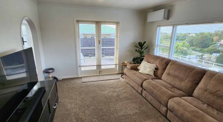 Merrilands - Three Bedroom - Photo 5