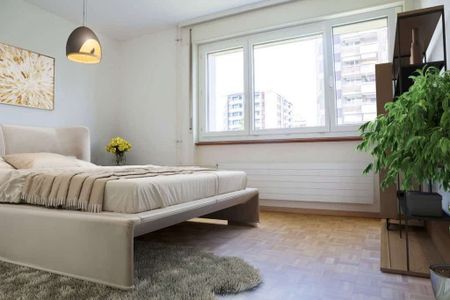 2.5 Zimmer, 62 m², 4. Stock - Photo 3