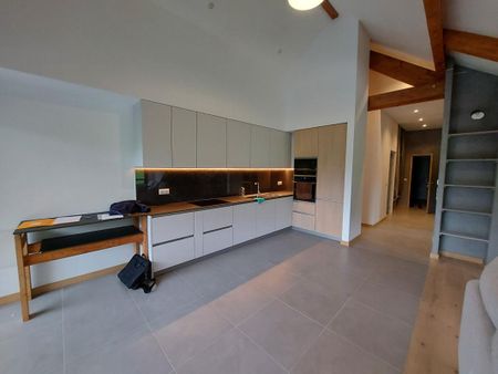 St Jorioz : Appartement de standing, 108m², terrasse de 33 m²,3 chs dont une suite parentale, cellier, cave et parking privatif - Photo 3