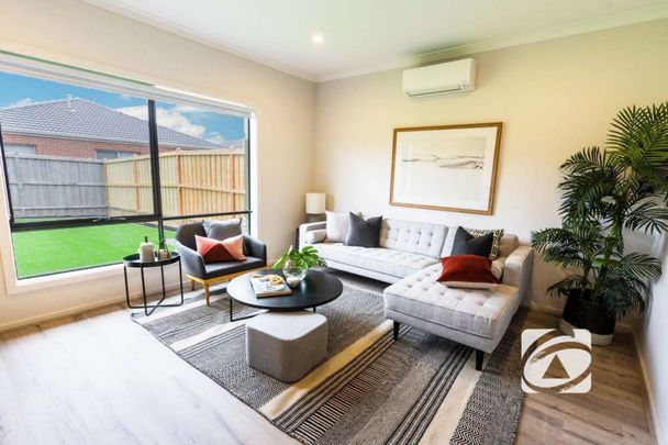 KADUNA PARK TOWNHOUSE - Photo 1