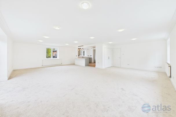 North Mossley Hill Road, Mossley Hill, L18, L4, Chiltern - Photo 1