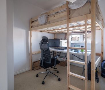 3 bedroom semi-detached house to rent - Photo 4