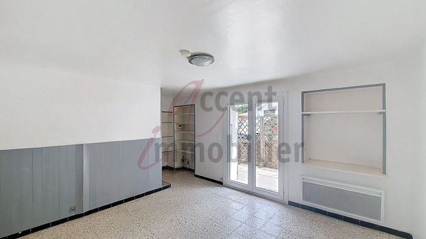 Saint-Remy : Appartement avec terrasse, garage et parking, - Photo 1
