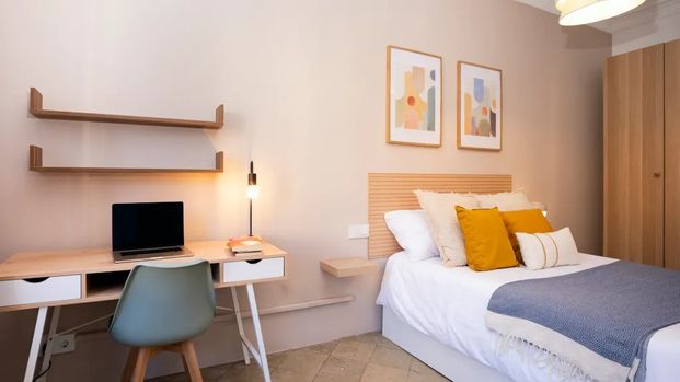 Avinguda Diagonal, Barcelona, Catalonia 08021 - Photo 1