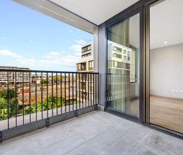 East-Facing Luxury in 'Casa Residences - Photo 4