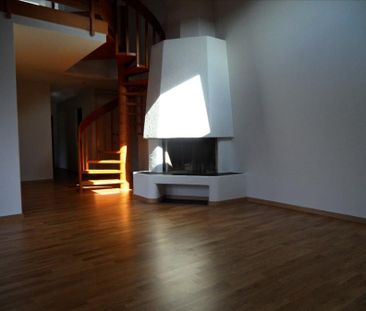 "Familie im Vordergrund.." - Foto 1