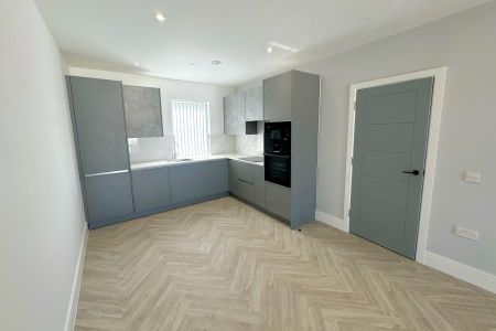 New Zealand Avenue, Walton on Thames - 2 bedrooms Property for lettings - Seymours - Photo 4