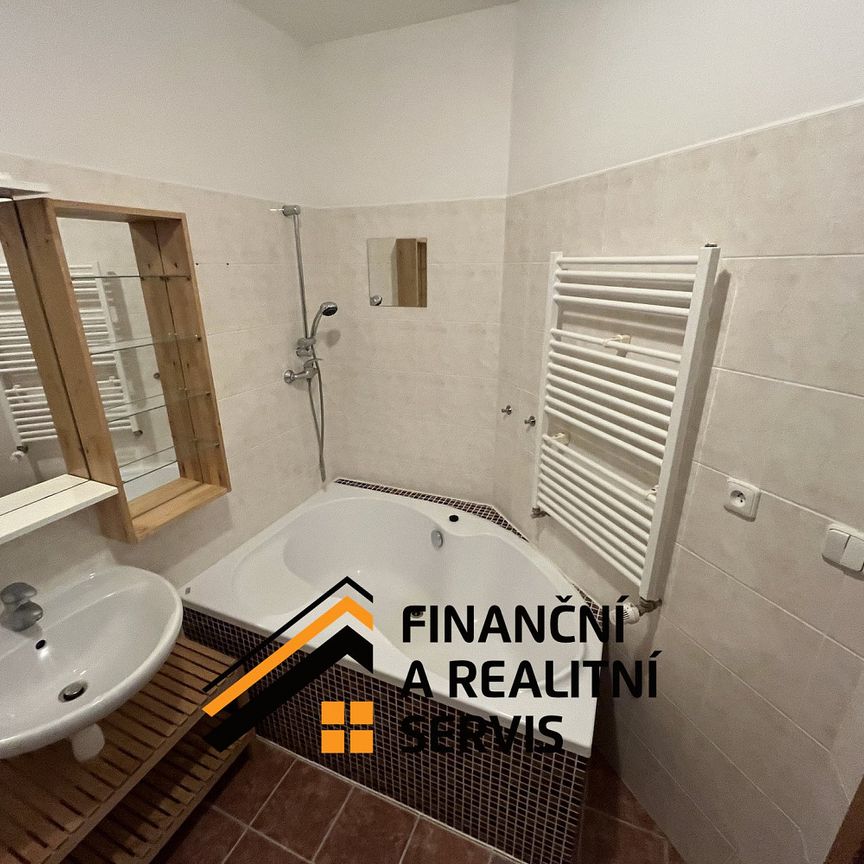 Pronájem bytu 2+kk 41 m² - Photo 1