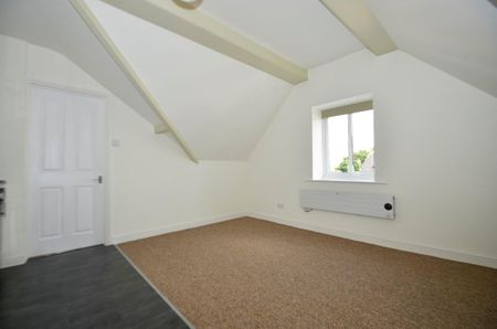 Park End Road, Gloucester - Photo 5