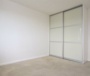 Glen Park Crescent, Kingscourt, Stroud, Gloucestershire, GL5 - Photo 1