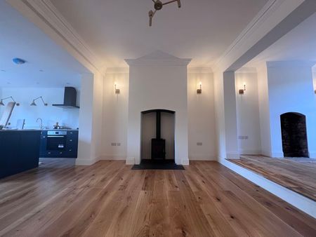 Hereford Road, Bellel Vue, Shrewsbury, SY3 7QY - Photo 2