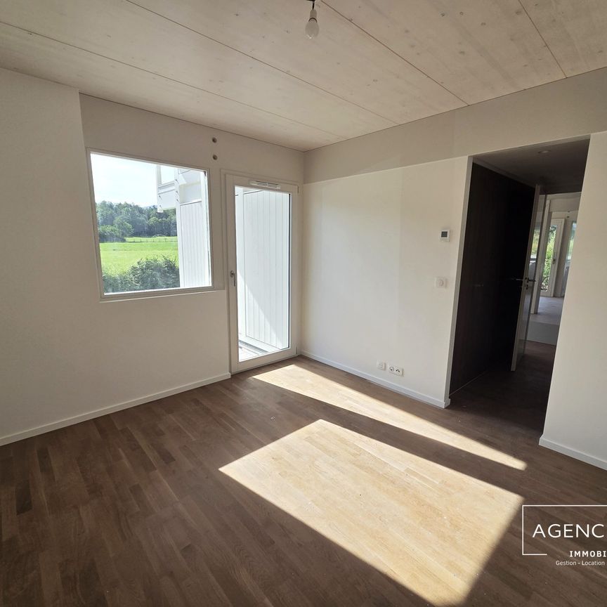 Location Maison 6 pièces 205m² ANNECY LE VIEUX 74940 - Photo 1