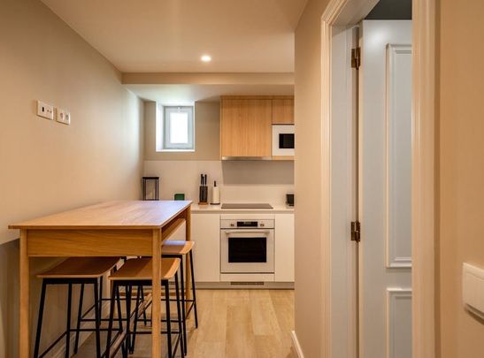 Rua da Páscoa, Lisbon, Lisbon 1250-177 - Photo 1