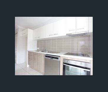 Modern & Low Maintenance Duplex Living in Brassall - Photo 2