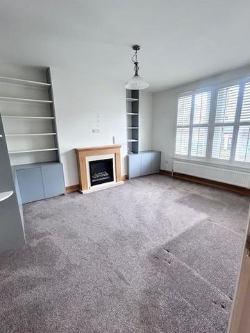 3 bedroom flat to rent - Photo 5