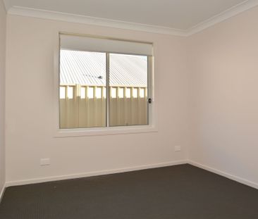 Family Home - Photo 2