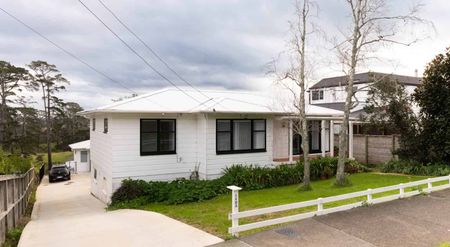 Welcome Home to Your Spacious Retreat! - Photo 4