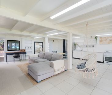 Beachfront & fully furnished!! - Photo 1