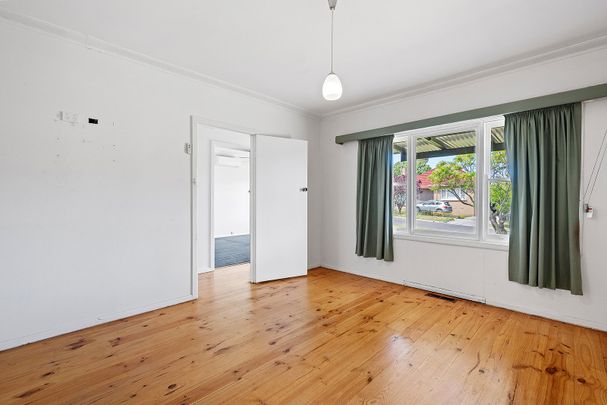 3-Bedroom Home with Spacious Yard & Outdoor Area - Photo 1