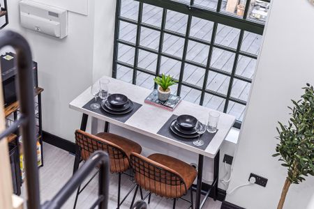 1 bedroom serviced apartment to rent - Photo 3