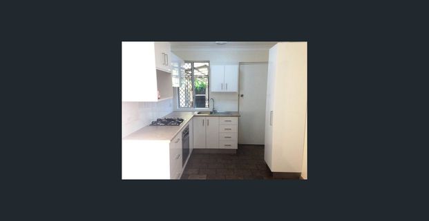 The perfect lock and leave! - Photo 1