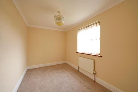 5 bedroom detached house to rent - Photo 4