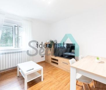 Alquiler de piso en Calle Cardenal Arce Ochotorena - Photo 2