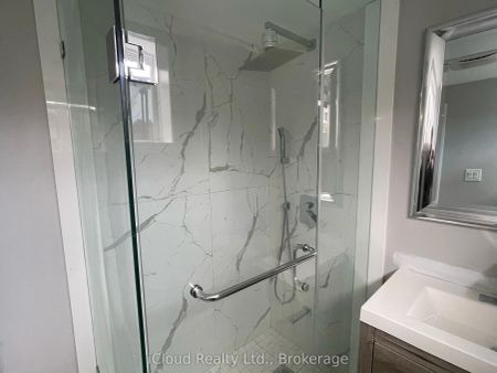 22 Decarie Circle #Basement - Photo 4