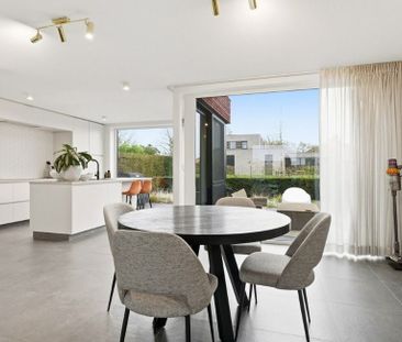 Woning te huur in Oekene voor € 1.350 met 5 slaapkamers - Photo 4