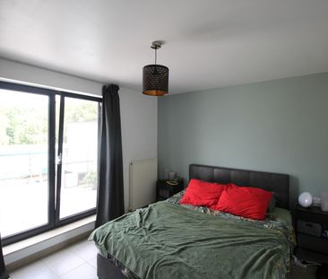 Een appartement op de 1ste verdieping met 2 slaapkamers, terras en ... - Foto 5
