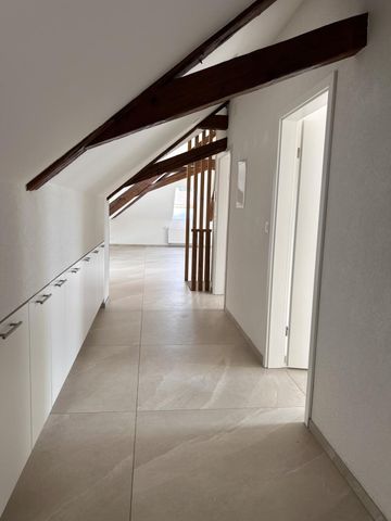 Magnifique appartement de 4.5 pièces aux combles - env. 100m2 - Foto 5