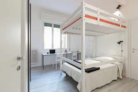 Via Ugo Bassi, Bologna, Emilia-Romagna 40121 - Photo 5