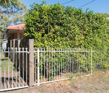 15b Louis Street, Redcliffe QLD 4020 - Studio For Rent | Domain - Photo 4