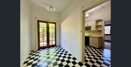 Freshly Updated Family Home in Prestigious School Catchments - Photo 5