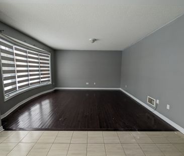 For Lease - 66 Portland Street, Collingwood, Ontario - Photo 2