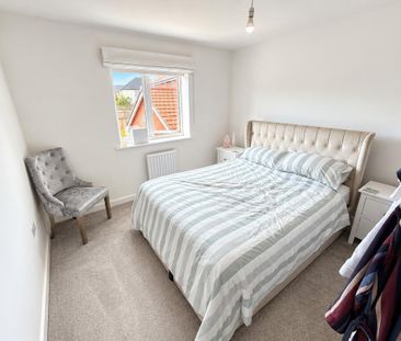 3 bedroom detached house to rent - Photo 4