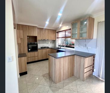 2 Shiel Place, St Andrews, NSW 2566 - Photo 4