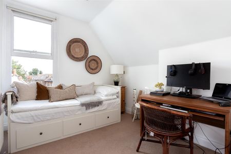 Canfield Gardens, South Hampstead, London - Photo 3